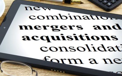 Hilty David R is buying Houlihan Lokey Inc. (NYSE:HLI) Shares